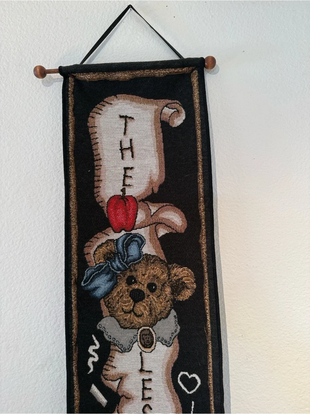 The Boyd Bears Vintage Decorative Black & Brown Bear Wall Hanging TeachTapestry